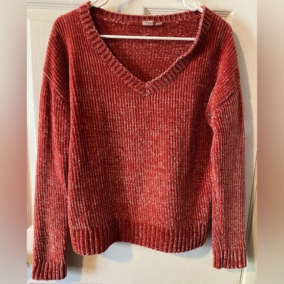 GAP Sweaters - Gap Chenille V Neck Sweater Size XS